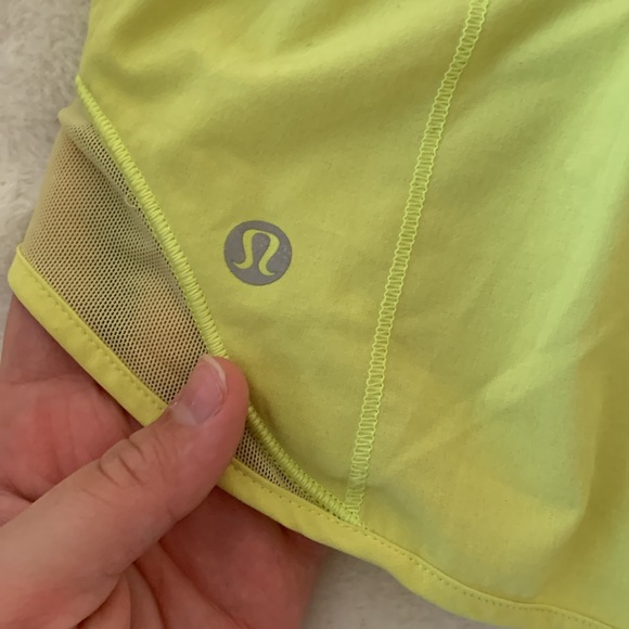 Lululemon Hotty Hots - Picture 3 of 5